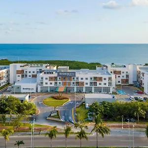 Hotel By Marriott Zone, Cancun